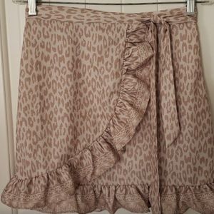 Kendall & Kylie Leopard Wrap Skirt Size M